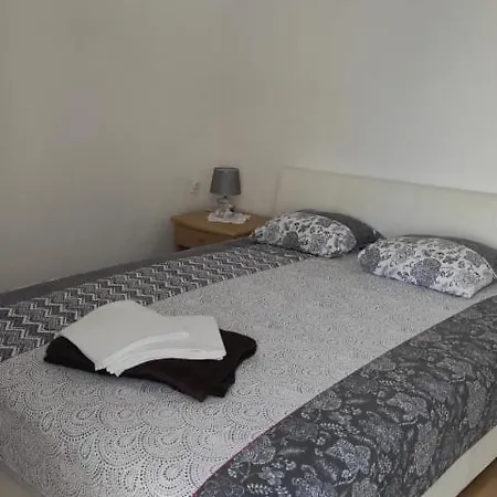 Apartmani Bezek Ston Exterior photo
