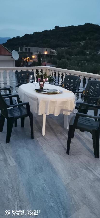 Appartamento Bezek *