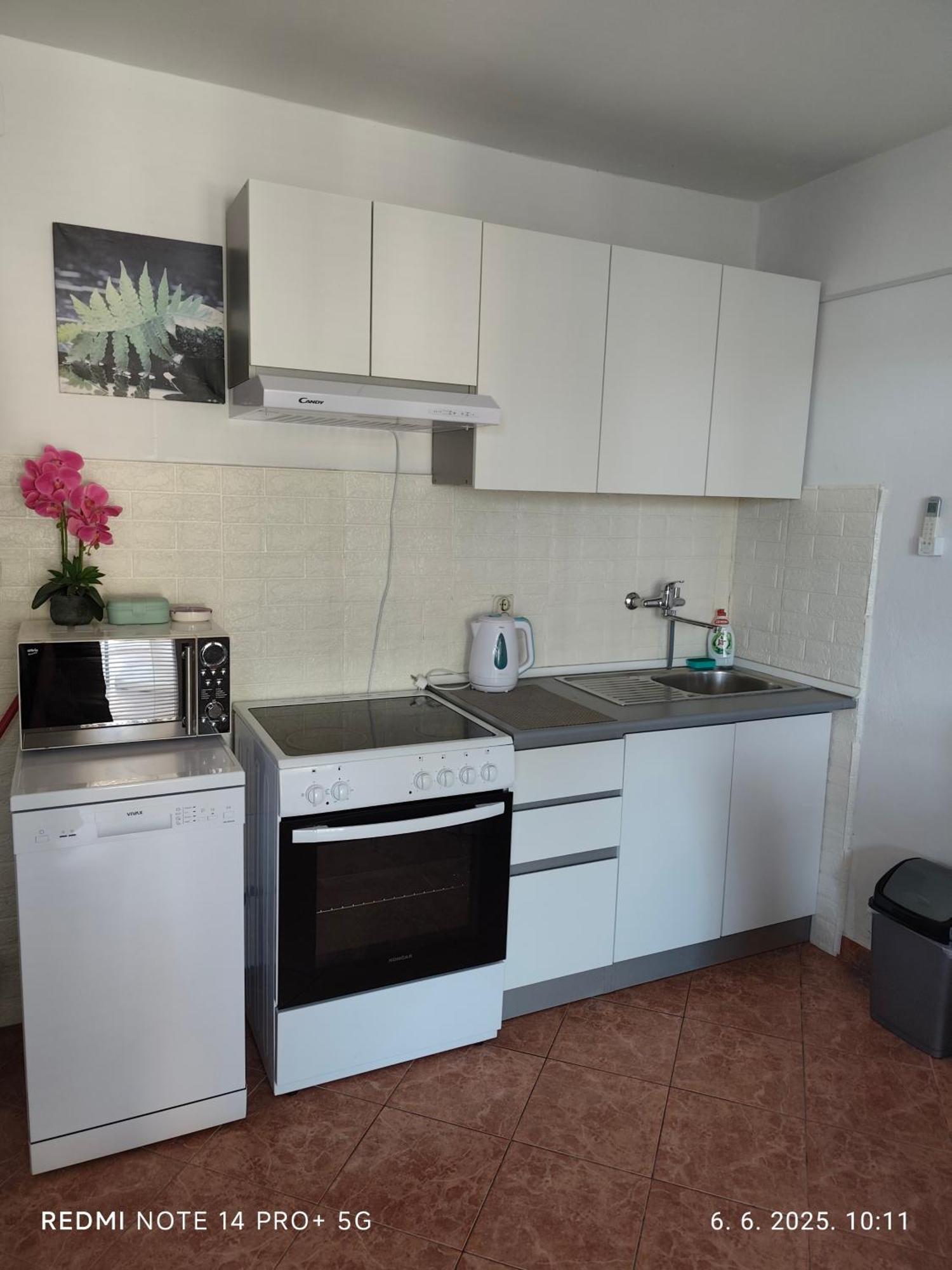 Bezek Apartment *